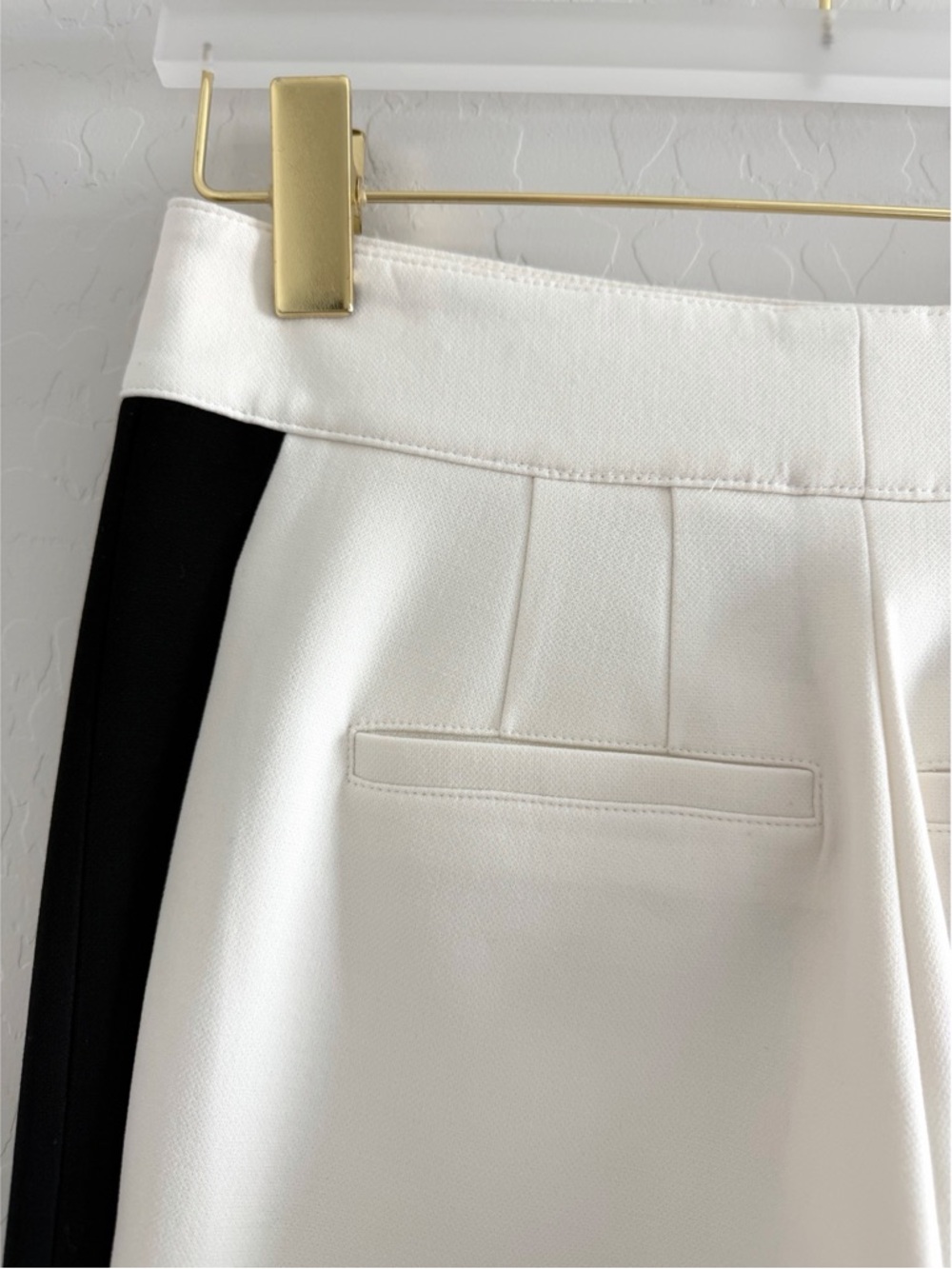 GSTQ Downtown Colorblock Flare Pant in Black/Ivory Size 4 - Picture 8 of 10